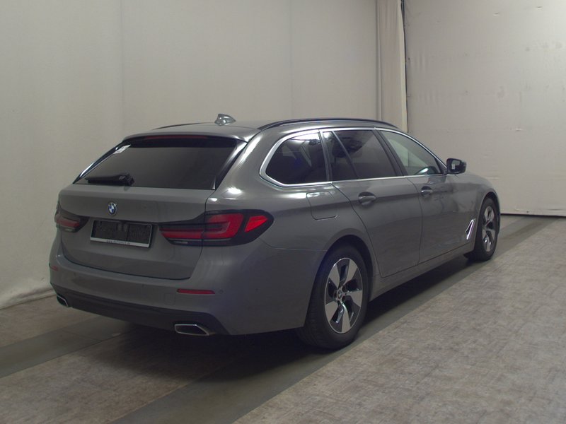 BMW 520d Touring automatik • LED — 4