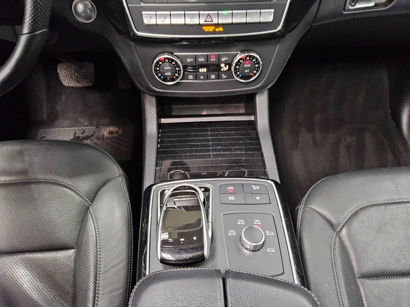 Mercedes-Benz GLE 350 d 4MATIC automatik AMG Line • panorama • 360° kamera — 6