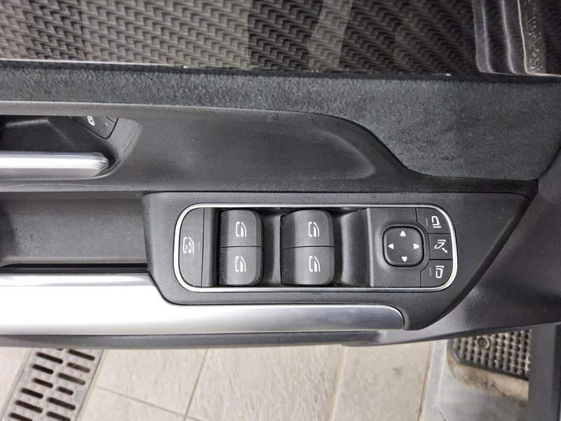Mercedes-Benz GLA 200 d 4MATIC automatik AMG Line • ACC • LED — 10