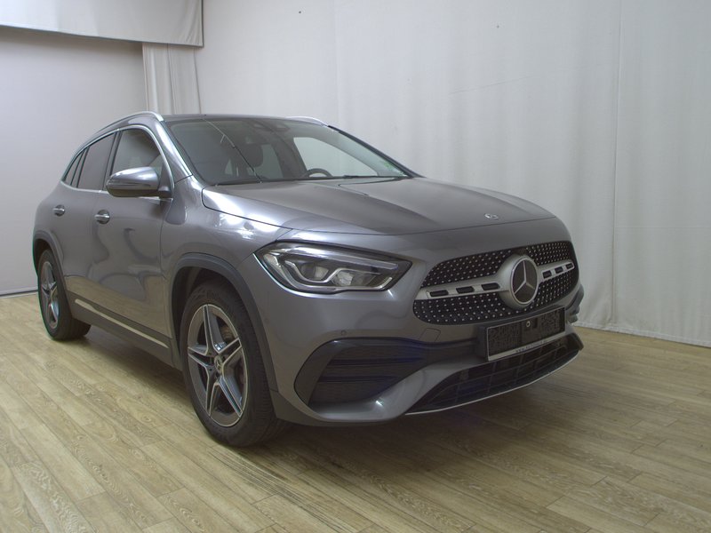 Mercedes-Benz GLA 200 d 4MATIC automatik AMG Line • ACC • LED — 3