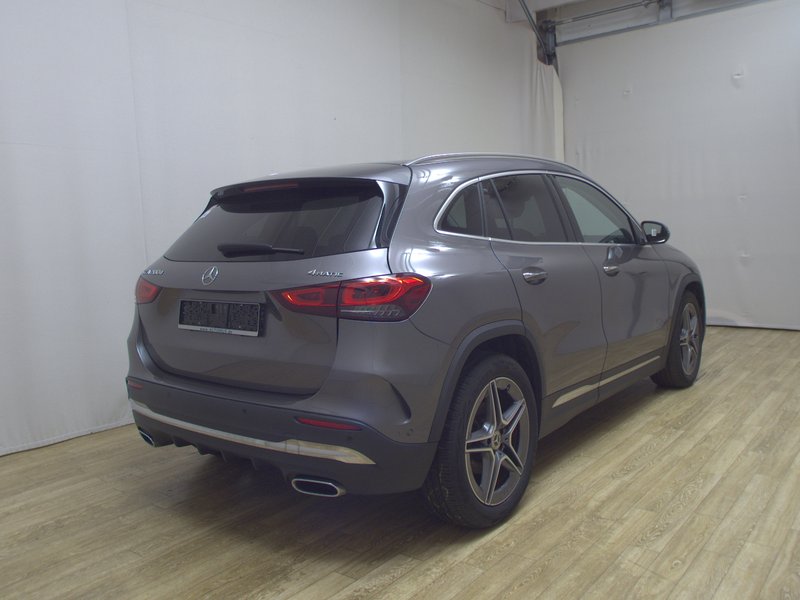 Mercedes-Benz GLA 200 d 4MATIC automatik AMG Line • ACC • LED — 4