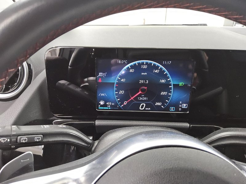 Mercedes-Benz GLA 200 d 4MATIC automatik AMG Line • ACC • LED — 8