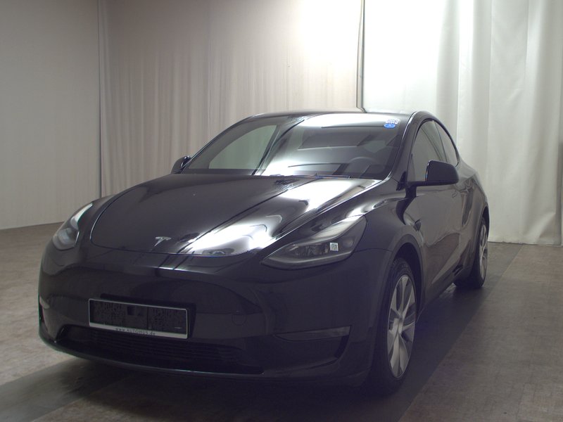 Tesla Model Y Long Range AWD • ACC • 360° kamera — 2