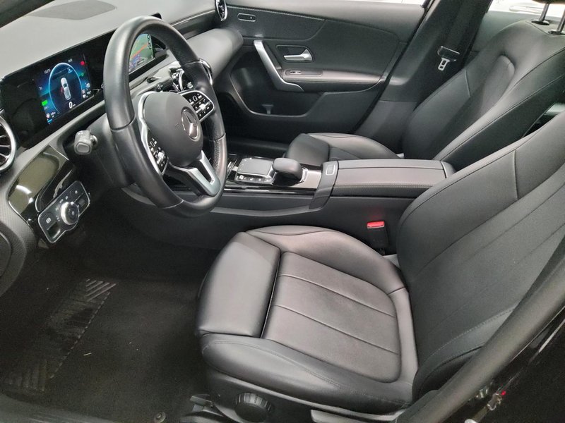 Mercedes-Benz A 250 e automatik Progressive • panorama • koža — 9