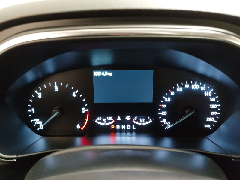 Ford Focus Turnier 1.5 EcoBlue automatik Titanium • LED • Bezključni pristup — 20