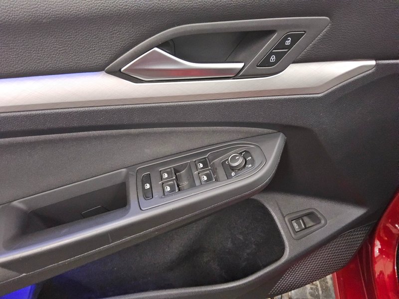 Volkswagen Golf 8 Variant 2.0 TDI • ACC • električna vrata prtljažnika — 10