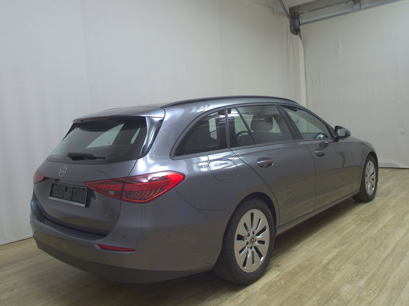 Mercedes-Benz C 220 d karavan automatik • električna peta vrata • LED — 4
