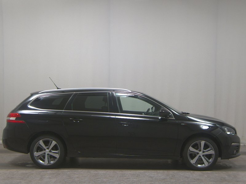 Peugeot 308 1.5 BlueHDi 130 GT-Line automatik • ACC • LED