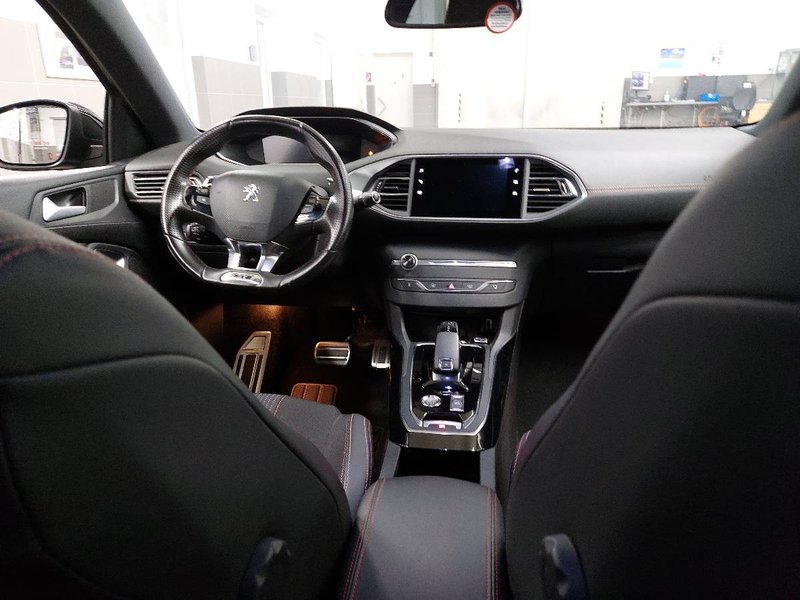 Peugeot 308 1.5 BlueHDi 130 GT-Line automatik • ACC • LED — 16