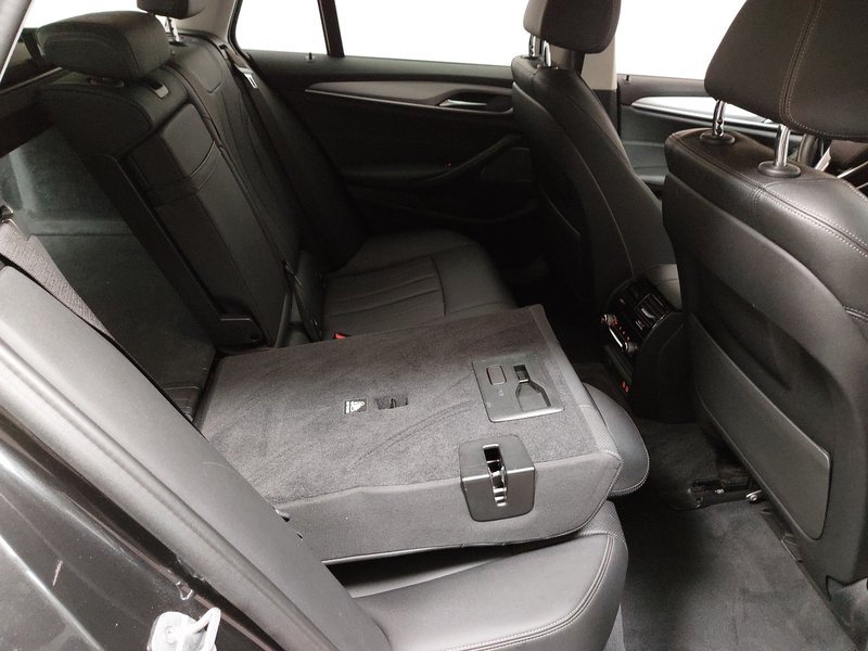 BMW 520d Touring automatik • HUD • panorama — 11