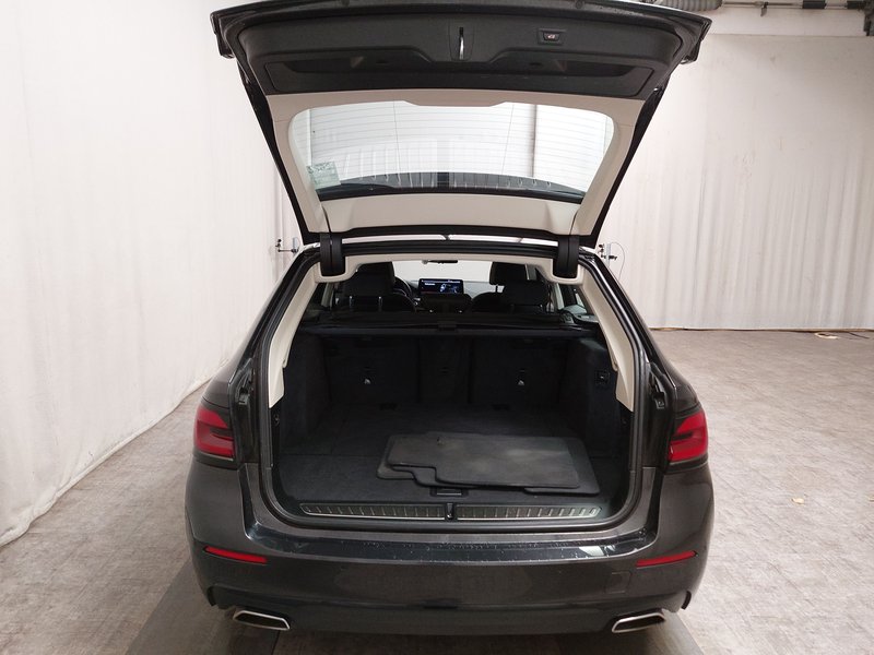 BMW 520d Touring automatik • HUD • panorama — 18