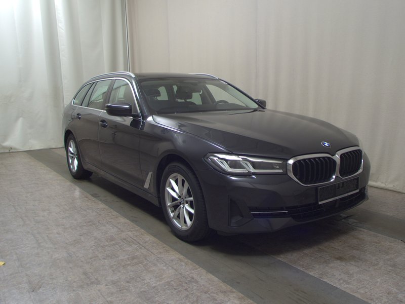 BMW 520d Touring automatik • HUD • panorama — 3