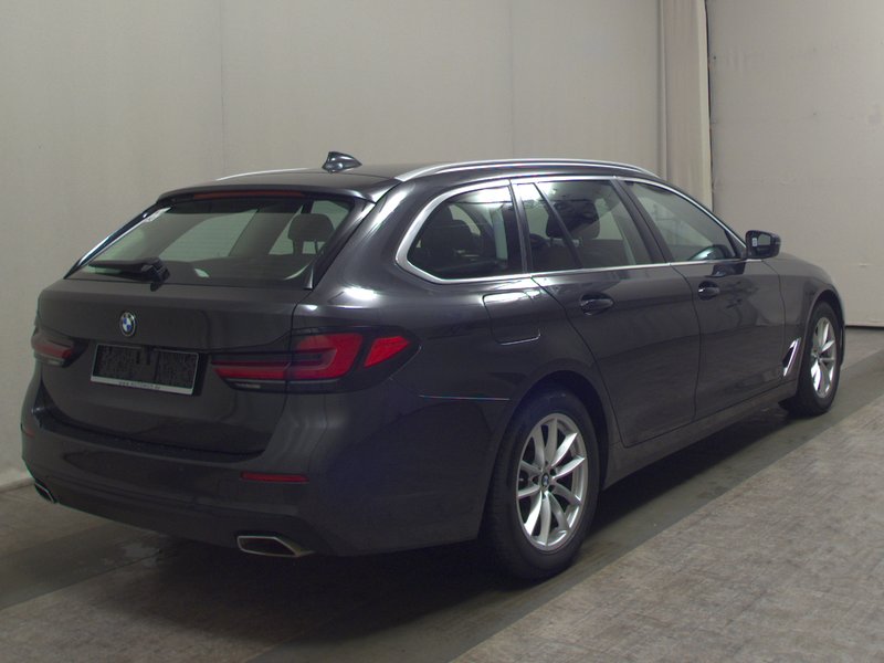 BMW 520d Touring automatik • HUD • panorama — 4