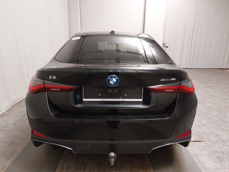 BMW i4 Gran Coupé eDrive40 • AHK • panorama — 14