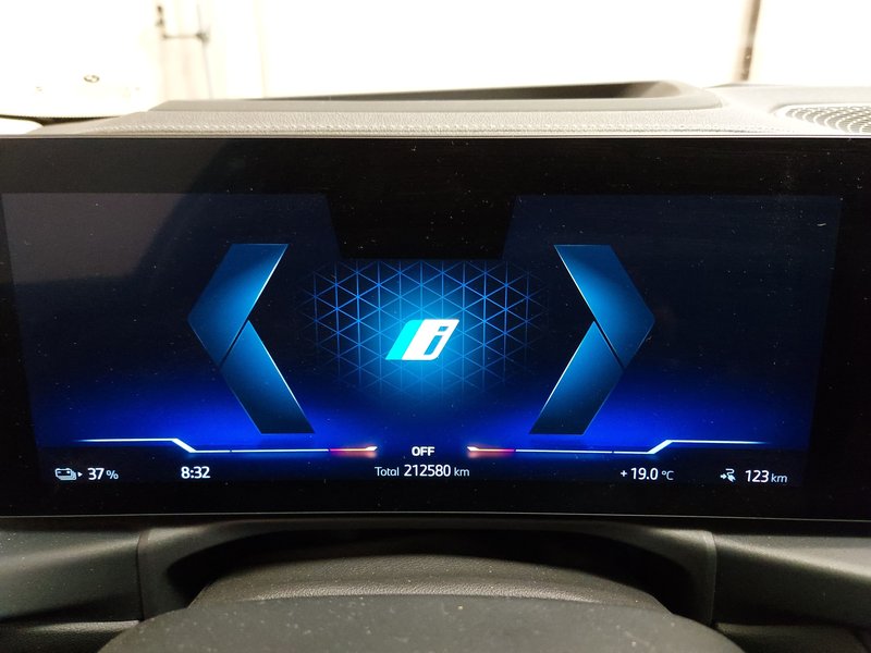 BMW i4 Gran Coupé eDrive40 • AHK • panorama — 20