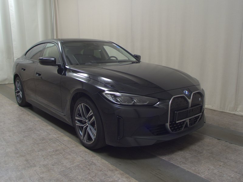 BMW i4 Gran Coupé eDrive40 • AHK • panorama — 3