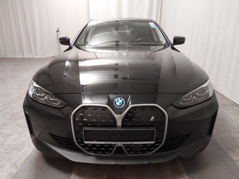 BMW i4 Gran Coupé eDrive40 • AHK • panorama — 9