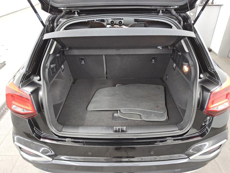 Audi Q2 30 TDI automatik advanced • LED • senzori za parkiranje straga — 11