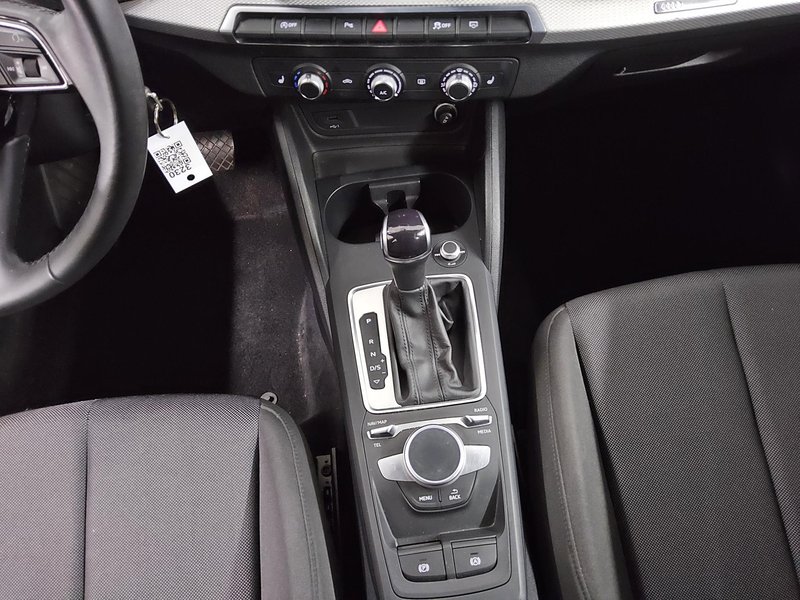 Audi Q2 30 TDI automatik advanced • LED • senzori za parkiranje straga — 6