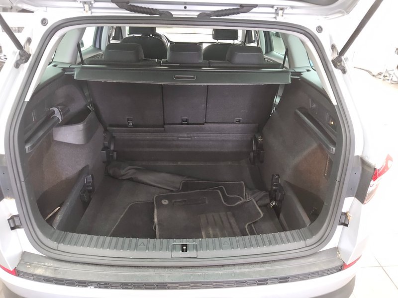 Škoda Kodiaq 2.0 TDI automatik Ambition • ACC • LED — 12