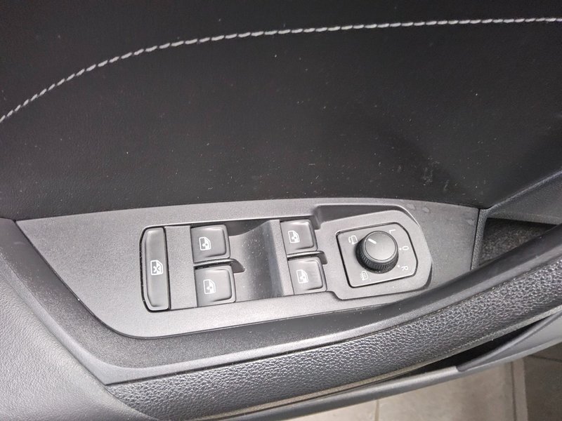 Škoda Kodiaq 2.0 TDI automatik Ambition • ACC • LED — 9
