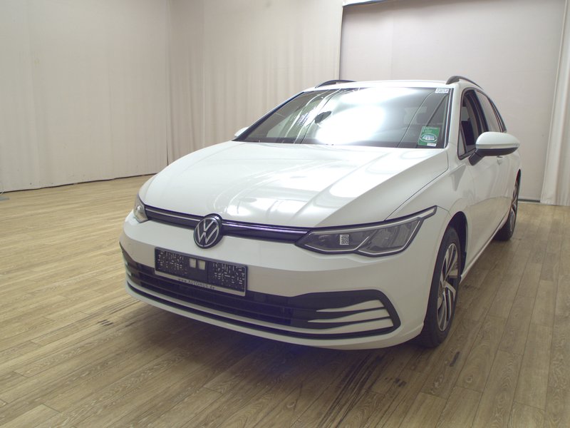 Volkswagen Golf 8 Variant 2.0 TDI automatik Life • ACC • Full LED — 2