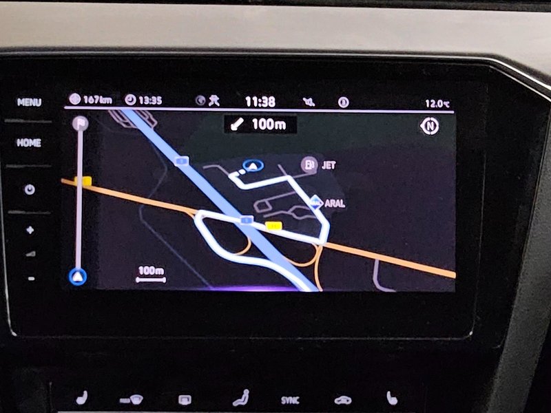 Volkswagen Passat Variant 2.0 TDI automatik • bežično punjenje • masaža — 7
