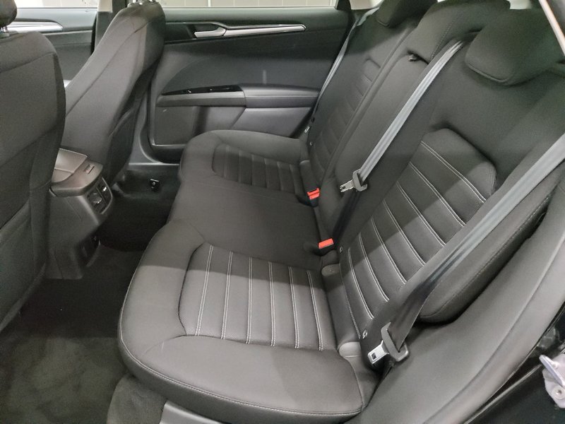 Ford Mondeo Turnier 2.0 TDCi Trend • navigacija • grijana sjedala — 13