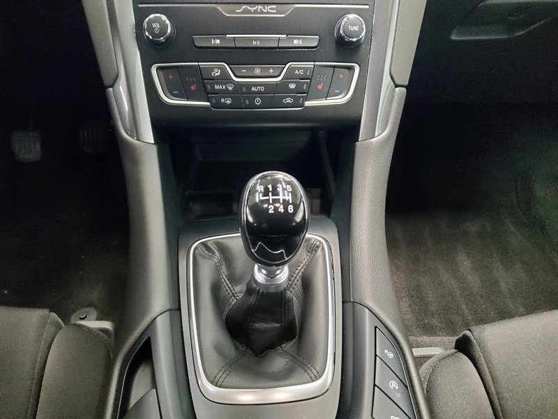 Ford Mondeo Turnier 2.0 TDCi Trend • navigacija • grijana sjedala — 6