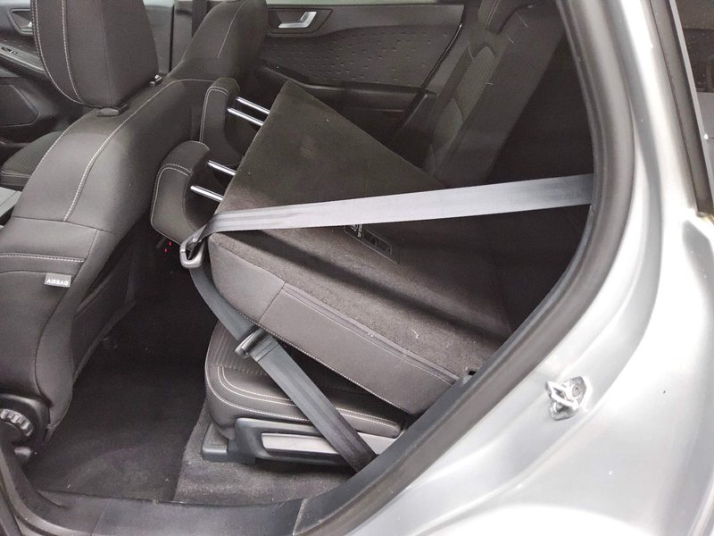 Ford Kuga 2.0 EcoBlue Titanium automatik • ACC • AHK — 12