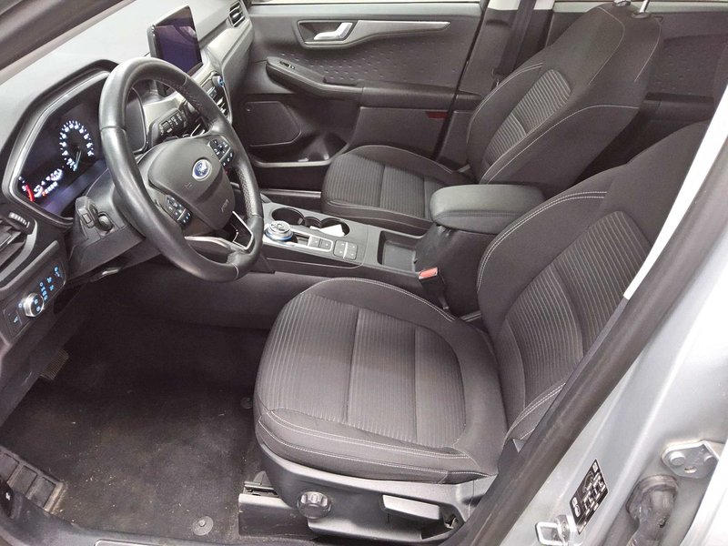 Ford Kuga 2.0 EcoBlue Titanium automatik • ACC • AHK — 8