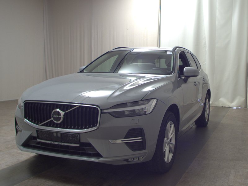 Volvo XC60 B4 D Core automatik • Full LED — 2