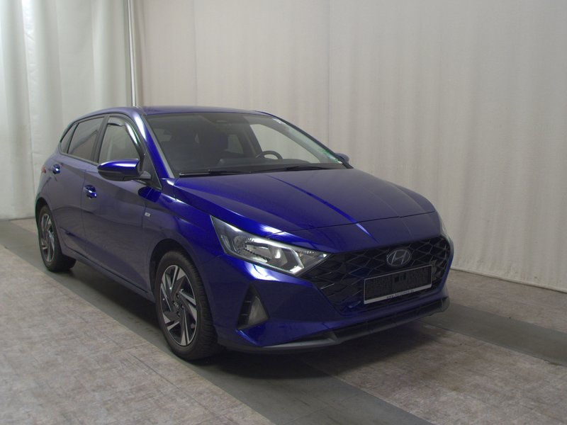 Hyundai i20 1.0 T-GDI Trend • bežično punjenje • digitalni instrumenti — 3
