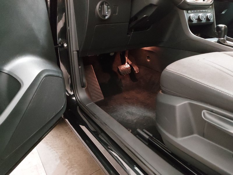 SEAT Ateca 2.0 TDI 4Drive Style automatik • ACC • bežično punjenje — 7