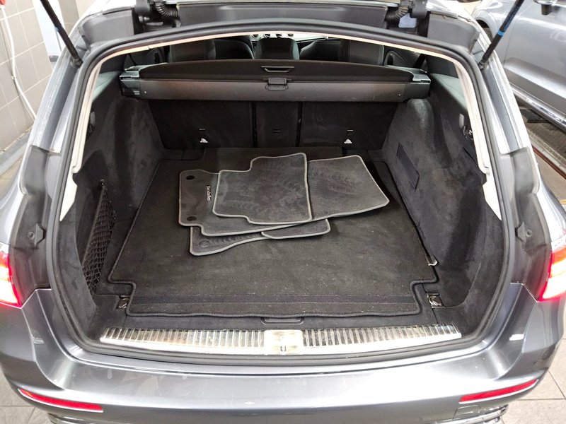 Mercedes-Benz E 220 d karavan automatik Avantgarde • ACC • električna peta vrata — 11