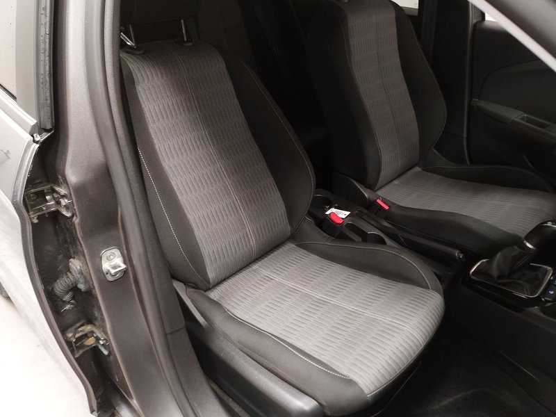 Opel Corsa 1.2 — 10