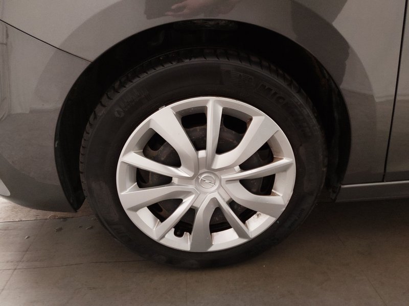 Opel Corsa 1.2 — 8