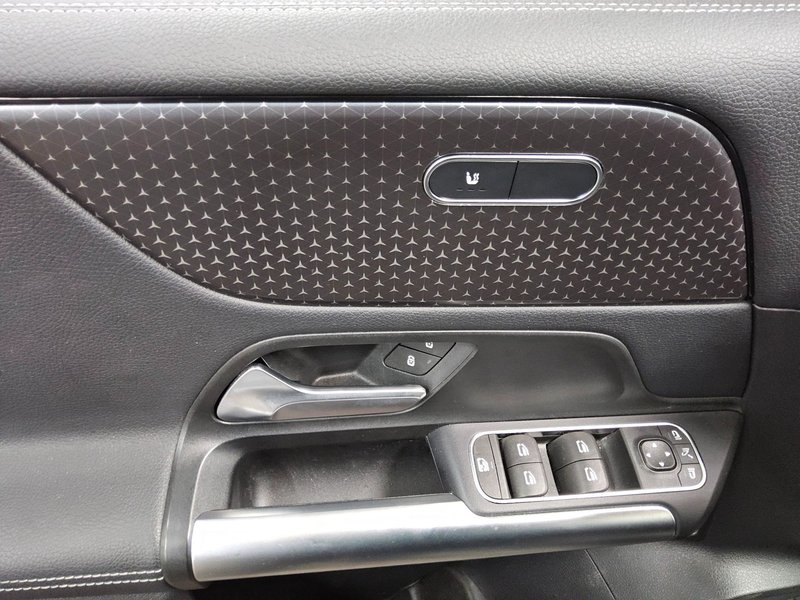 Mercedes-Benz B 250 e automatik Progressive • koža • Full LED — 10