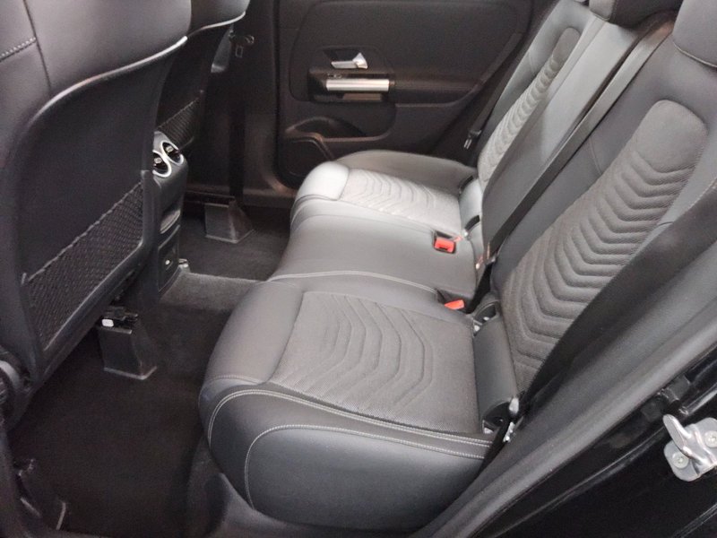 Mercedes-Benz B 250 e automatik Progressive • koža • Full LED — 12