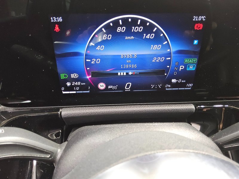 Mercedes-Benz B 250 e automatik Progressive • koža • Full LED — 8