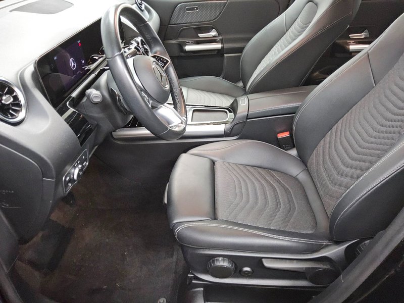 Mercedes-Benz B 250 e automatik Progressive • koža • Full LED — 9