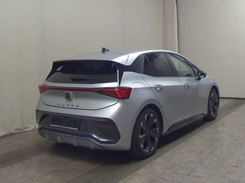 Cupra Born • ACC • bežično punjenje — 4