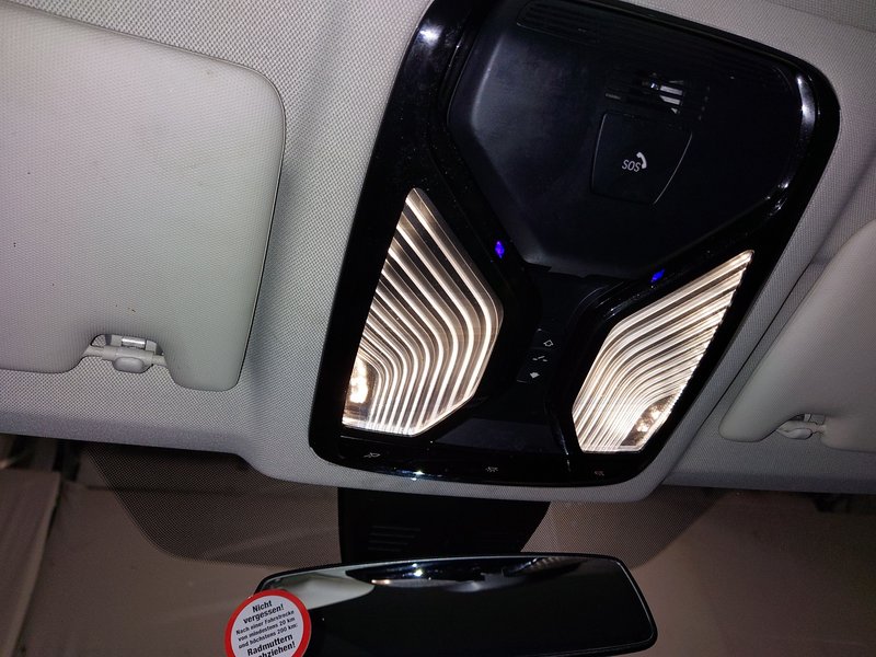 BMW 320d Touring automatik Sport Line • panorama • AHK — 13