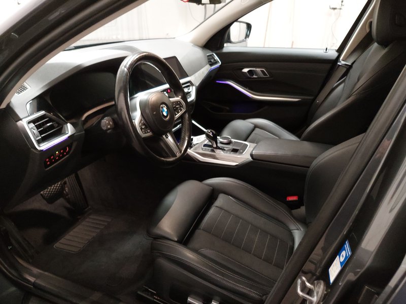 BMW 320d Touring automatik Sport Line • panorama • AHK — 6