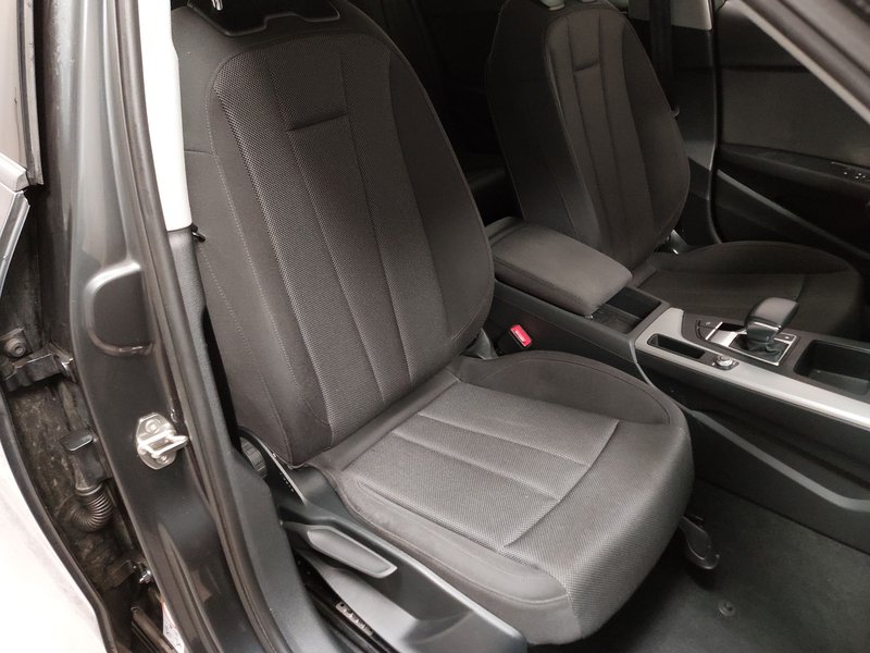 Audi A4 Avant 40 TFSI advanced automatik • bežično punjenje — 10
