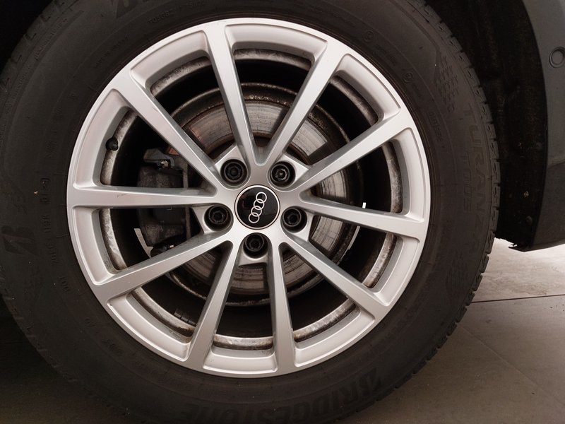 Audi A6 Avant 40 TDI automatik • 360° kamera • ACC — 14