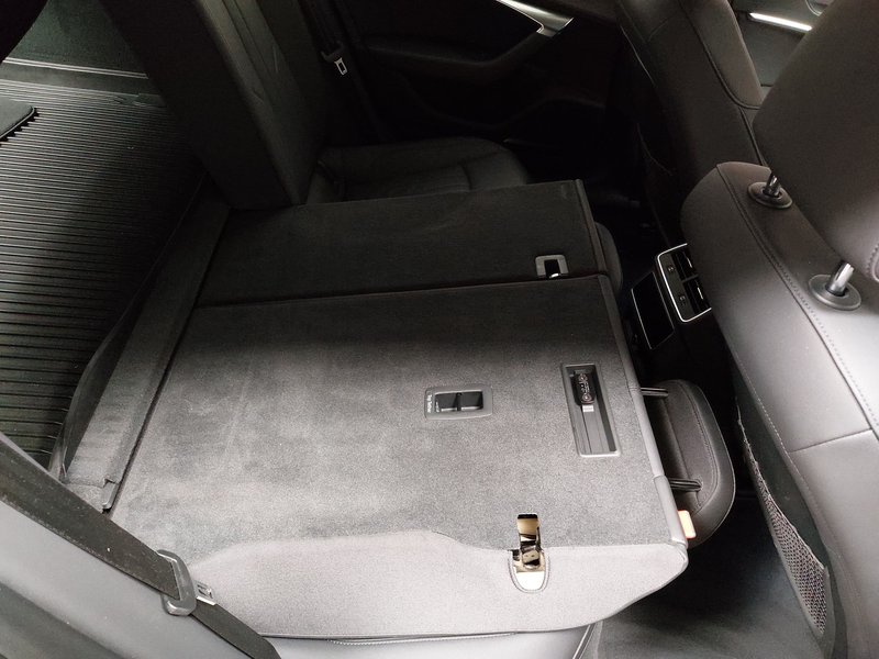 Audi A6 Avant 40 TDI automatik • 360° kamera • ACC — 23