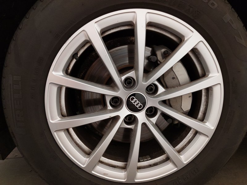 Audi A6 Avant 40 TDI automatik • 360° kamera • ACC — 9