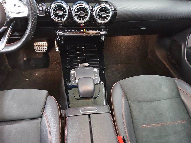 Mercedes-Benz CLA 250 e Shooting Brake automatik AMG Line • panorama — 6