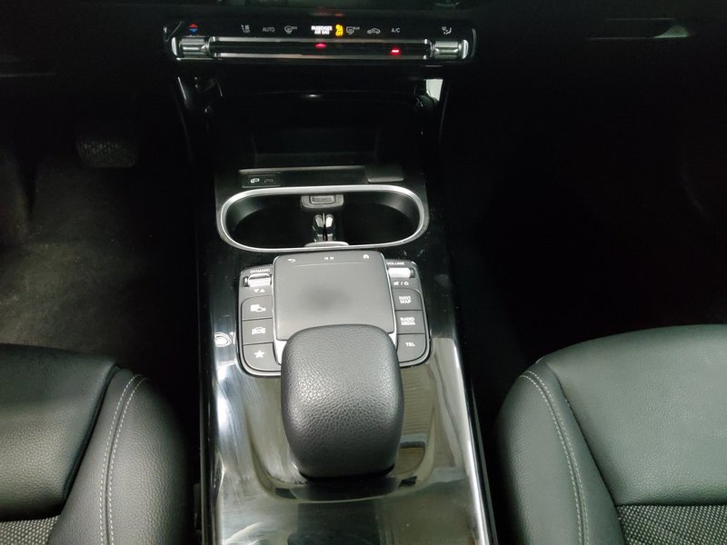 Mercedes-Benz A 180 d automatik • LED • digitalni instrumenti — 6